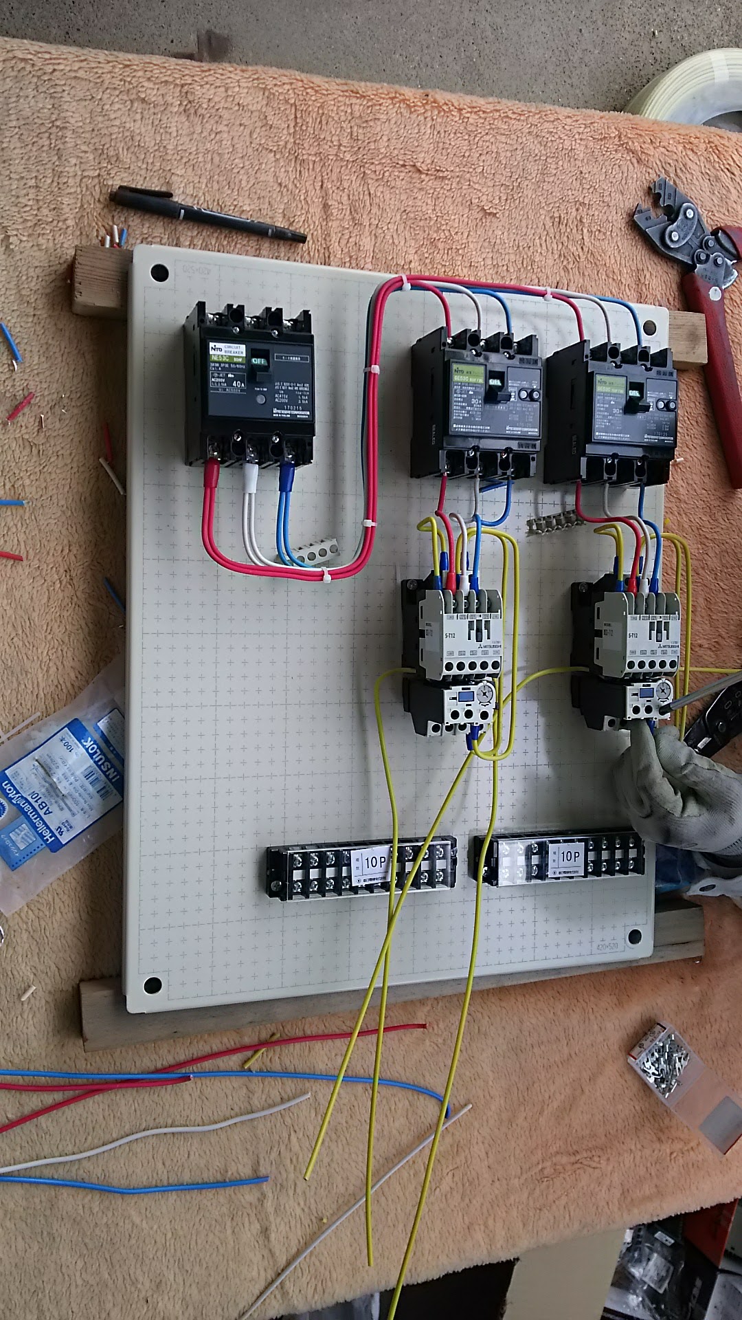分電盤作成中